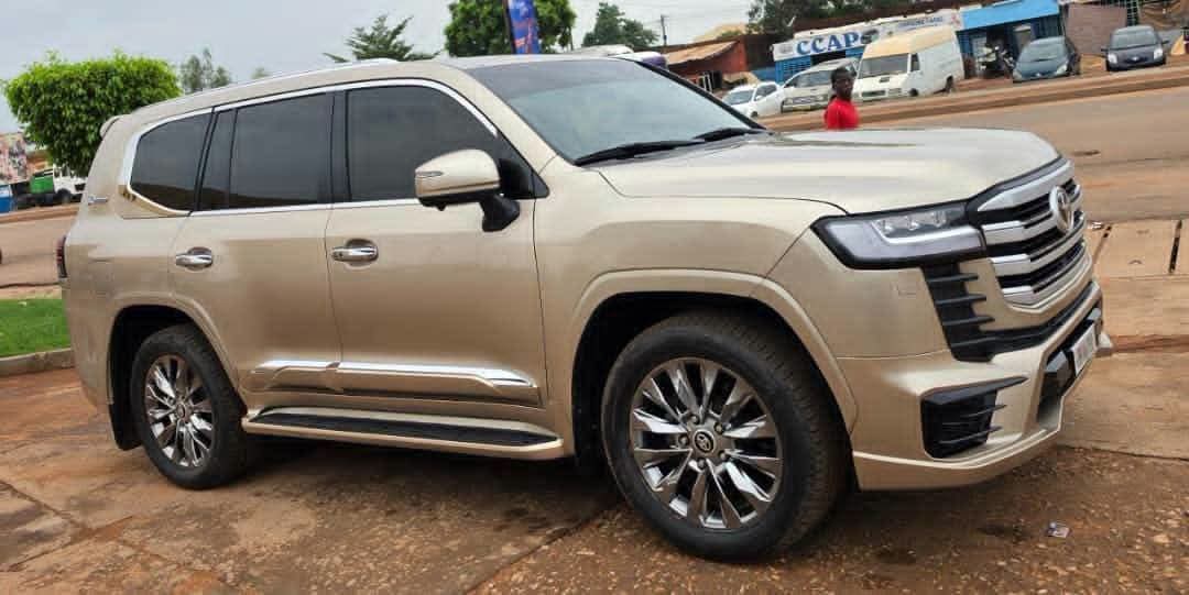 Toyota Land Cruiser Prado 2013