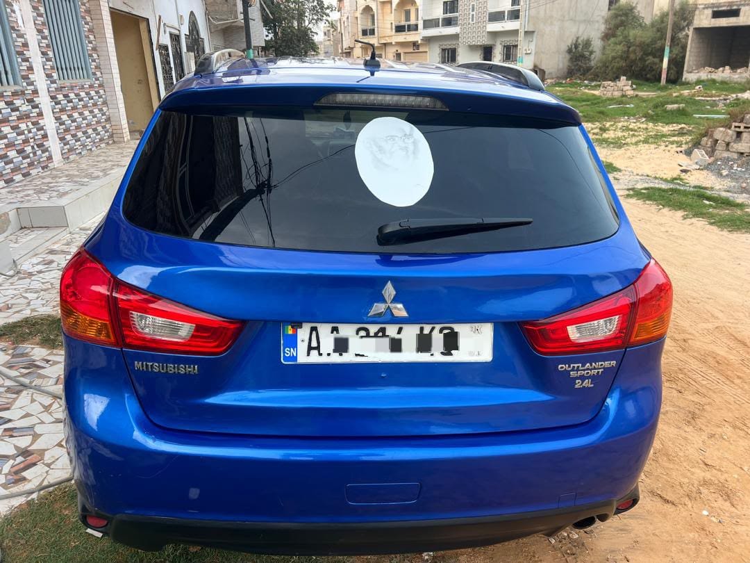 Mitsubishi Outlander Sport 2015