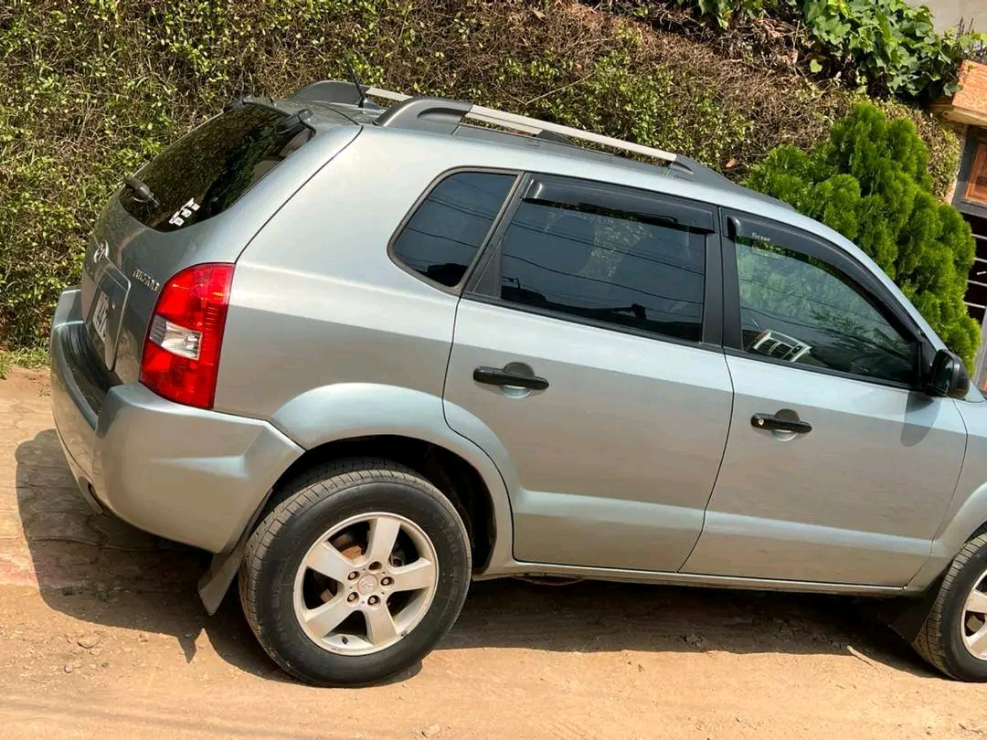 Hyundai Tucson 2008 essence à vendre à Lomé