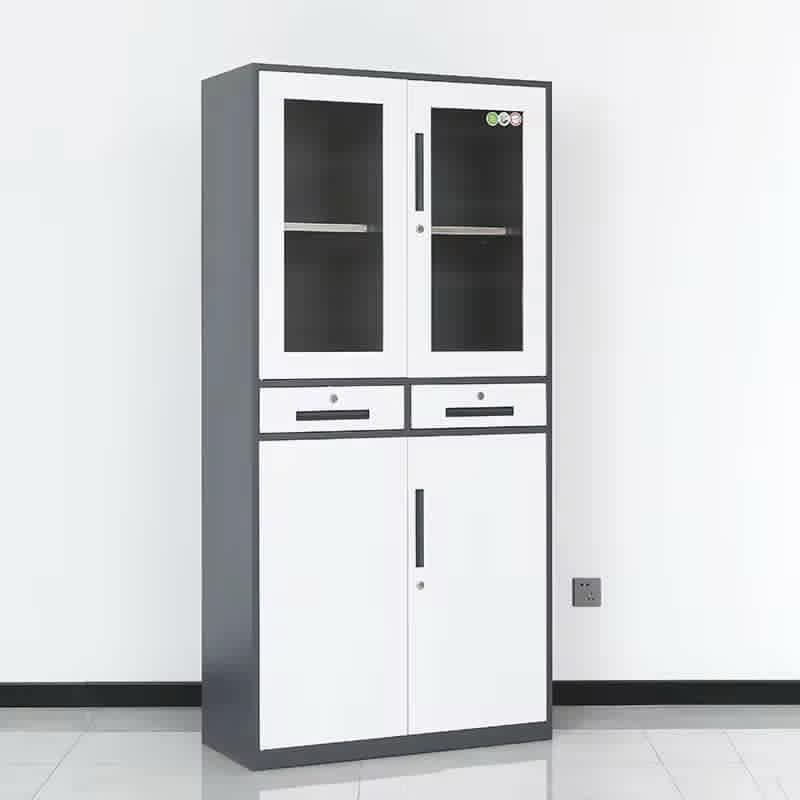 Armoire et rangement métallique
