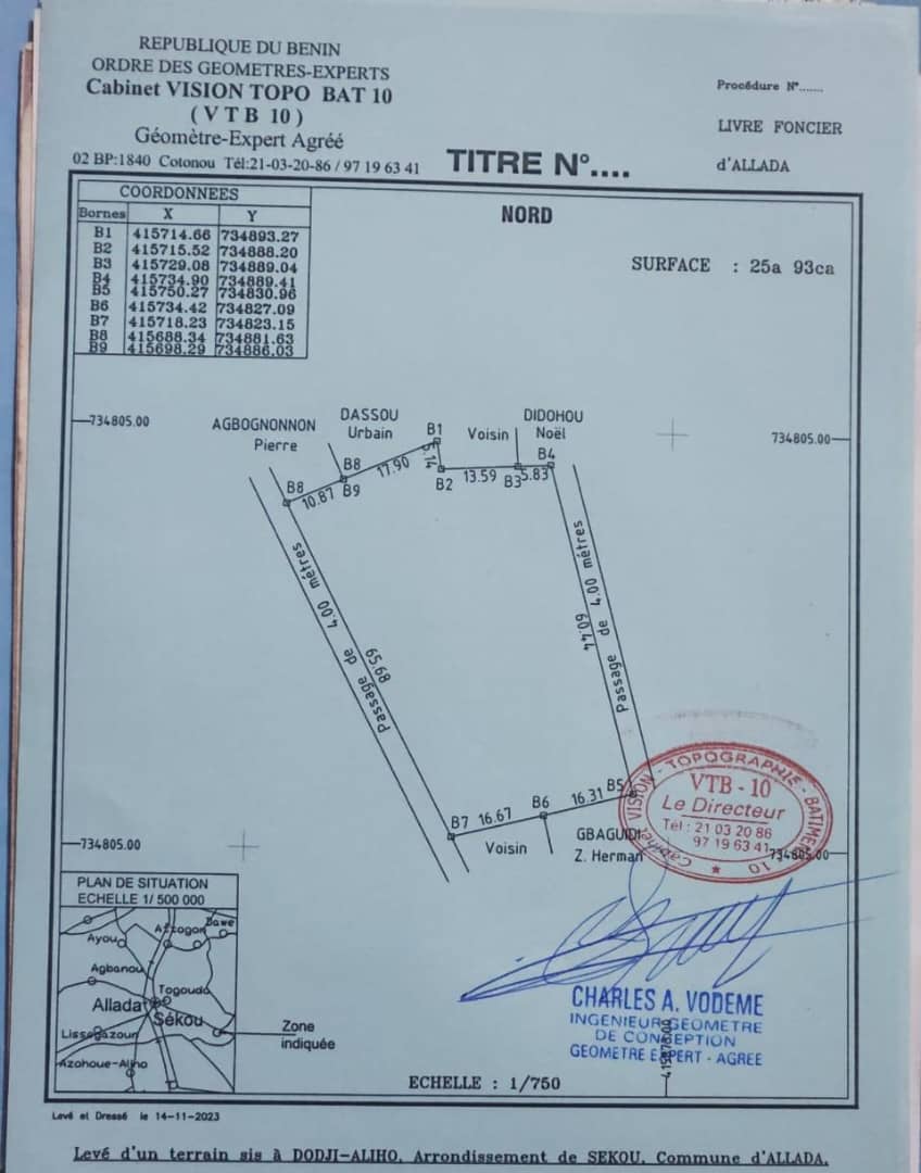 Domaine de 18000m akpakpa