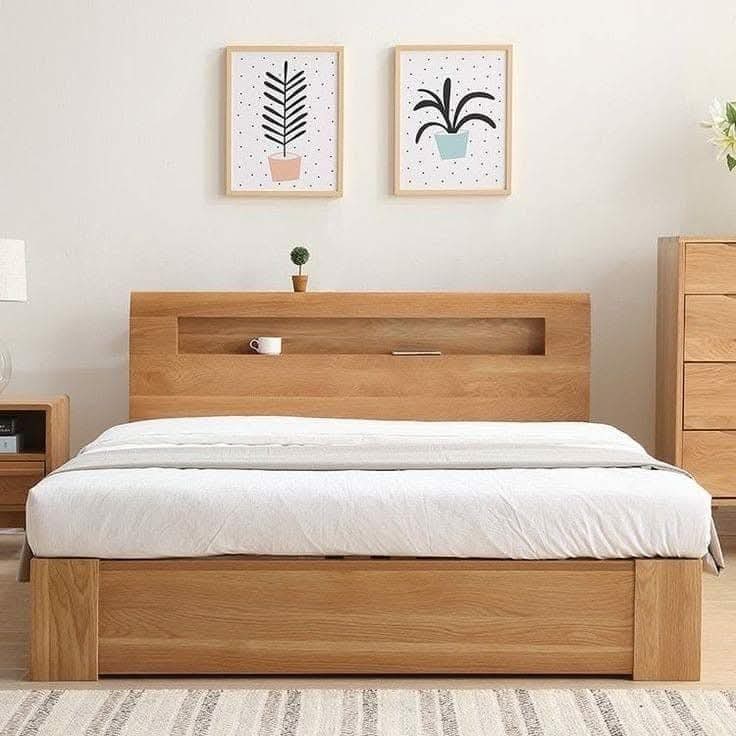 Lit Capitonné Moderne – Tête de Lit, Chevets et Banquette