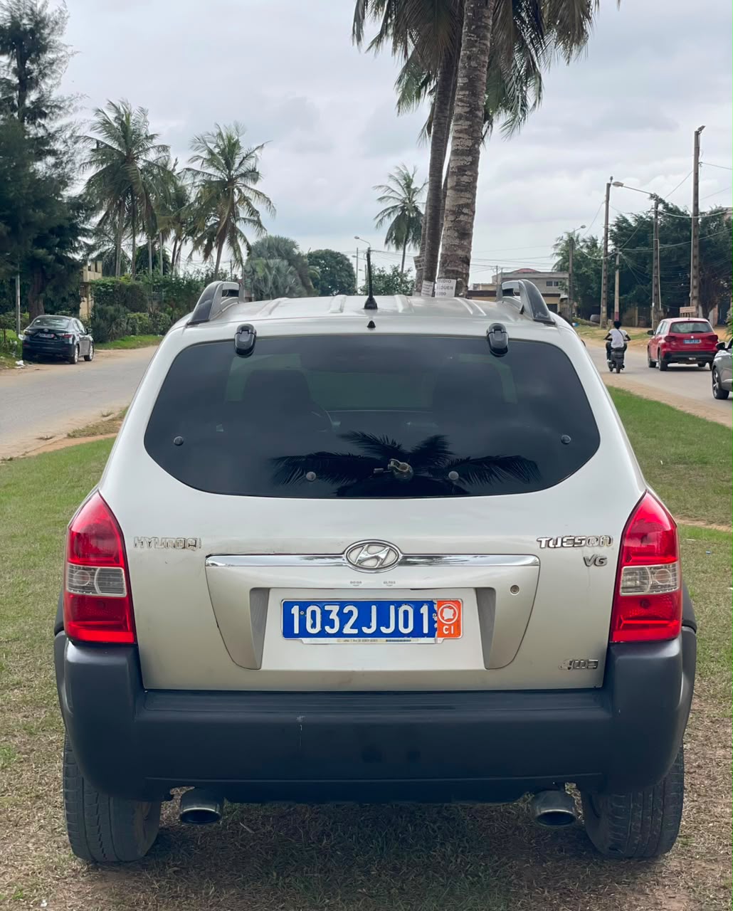 Hyundai Tucson 2007 Occasion – Essence, Automatique, 6 Cylindres