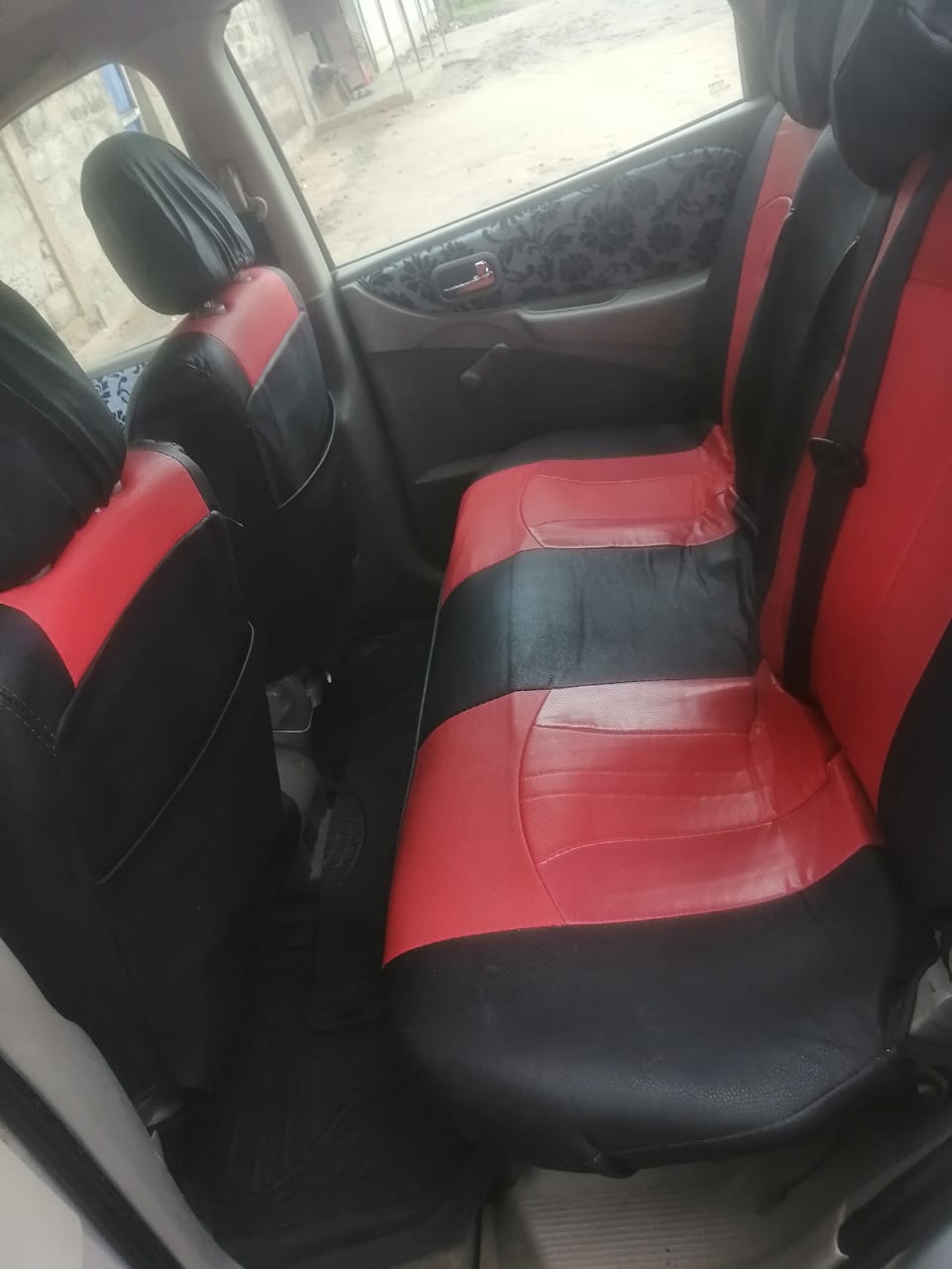 Nissan Almera Tino Occasion