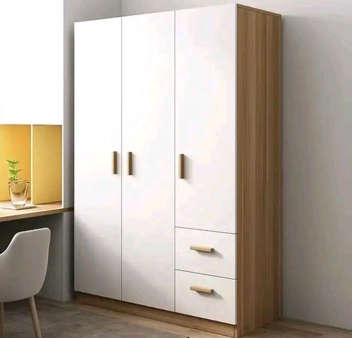 Armoire